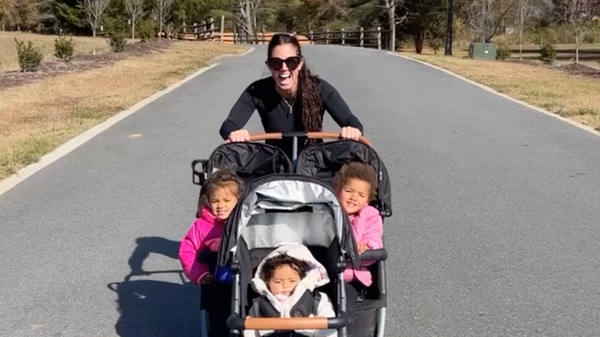 Get Movin' Mama: Simple Stroller Workouts with @emilybreeze