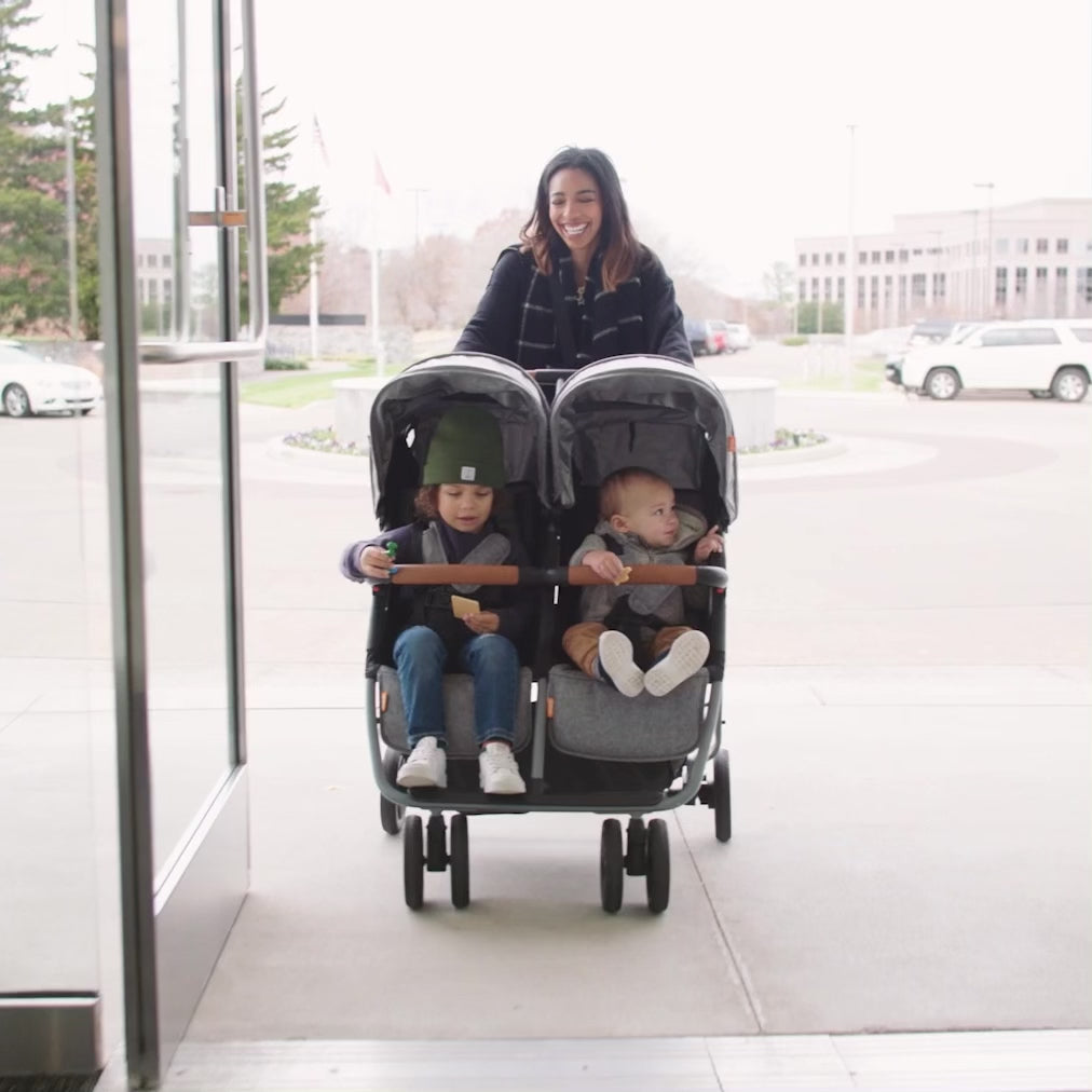 Zoe Twin: Lightweight Double Stroller