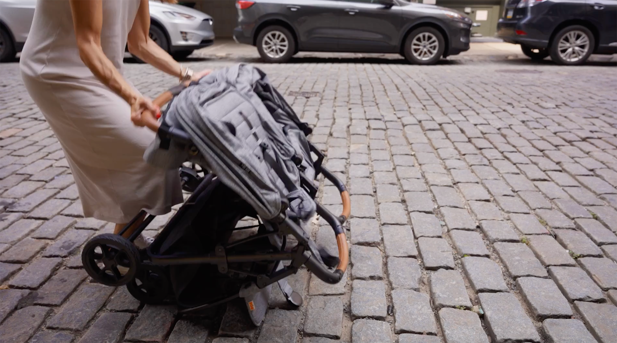 Zoe Stroller lifestyle video